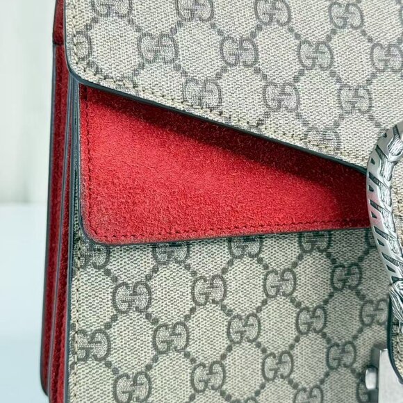 Gucci GG Logo Supreme Medium Dionysus Shoulder Bag with Red Trim - Picture 8 of 9